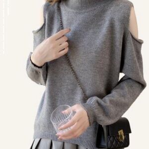 Off shoulder knit top